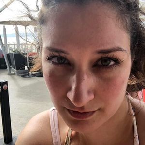 Meet your Posher, Kori